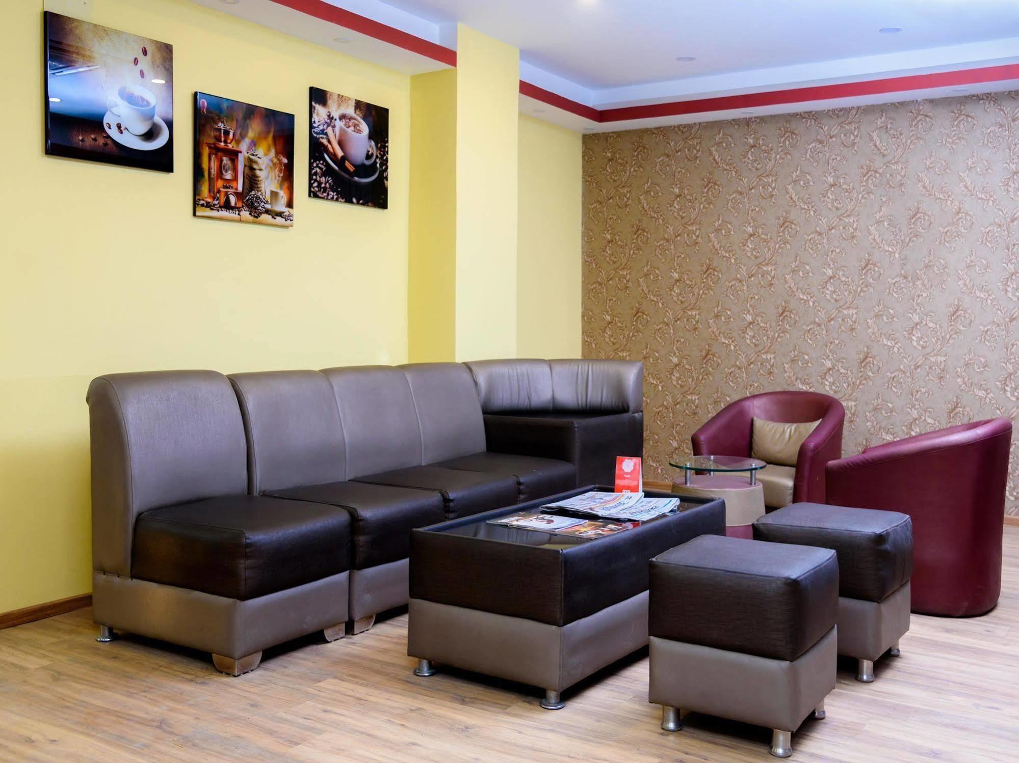 קטמנדו Oyo 105 Hotel Travel Inn מראה חיצוני תמונה