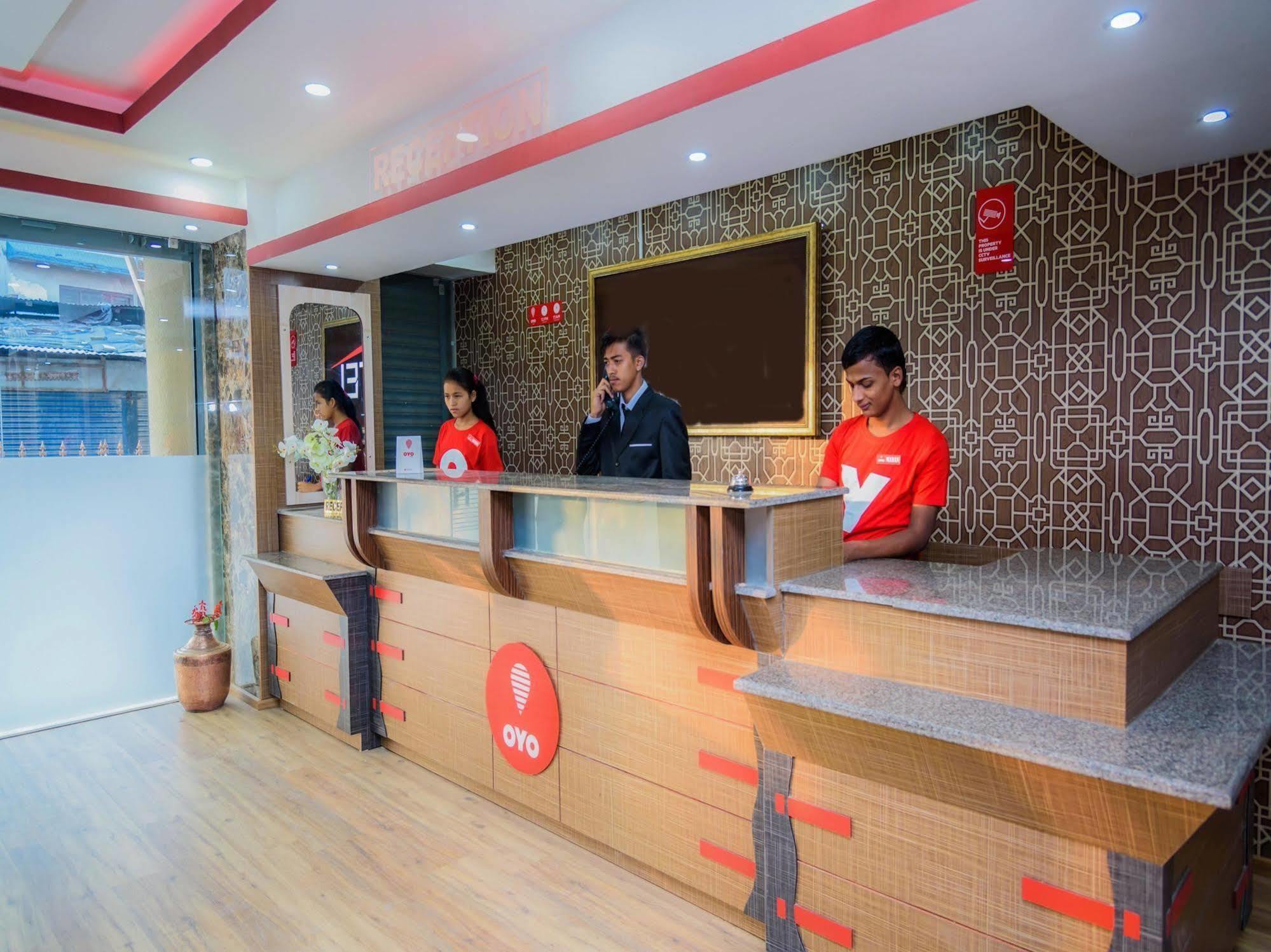 קטמנדו Oyo 105 Hotel Travel Inn מראה חיצוני תמונה