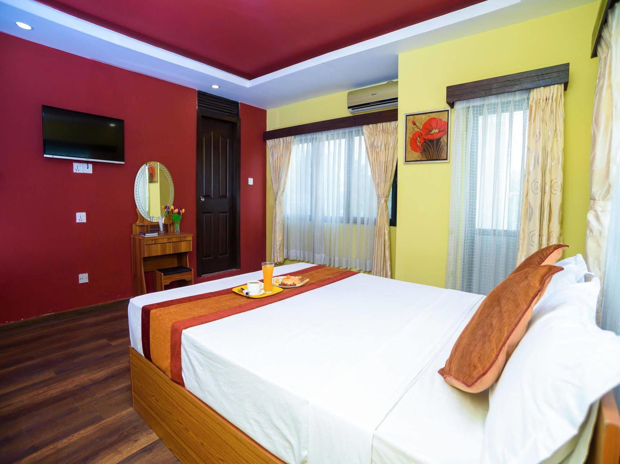 קטמנדו Oyo 105 Hotel Travel Inn מראה חיצוני תמונה