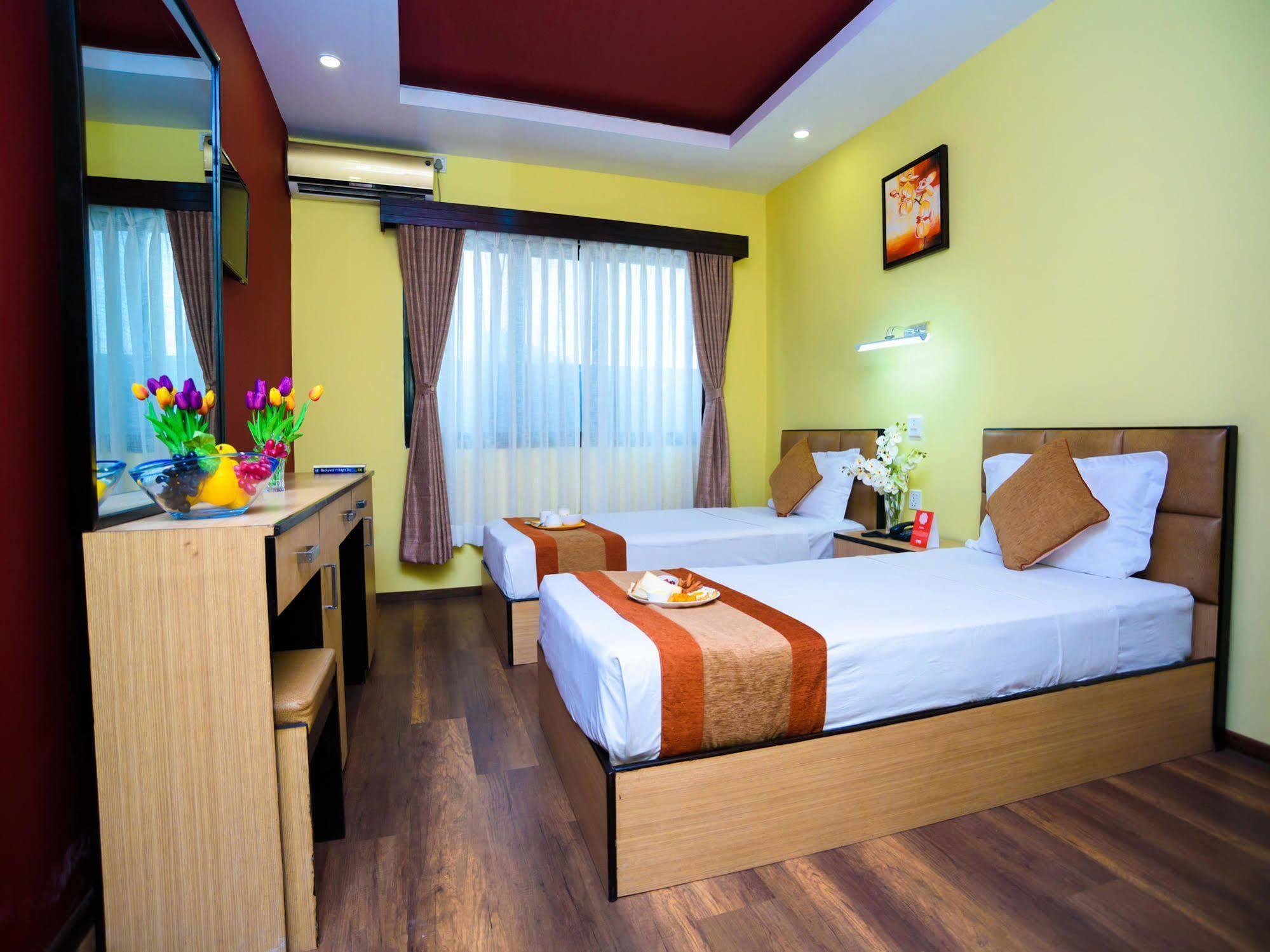 קטמנדו Oyo 105 Hotel Travel Inn מראה חיצוני תמונה