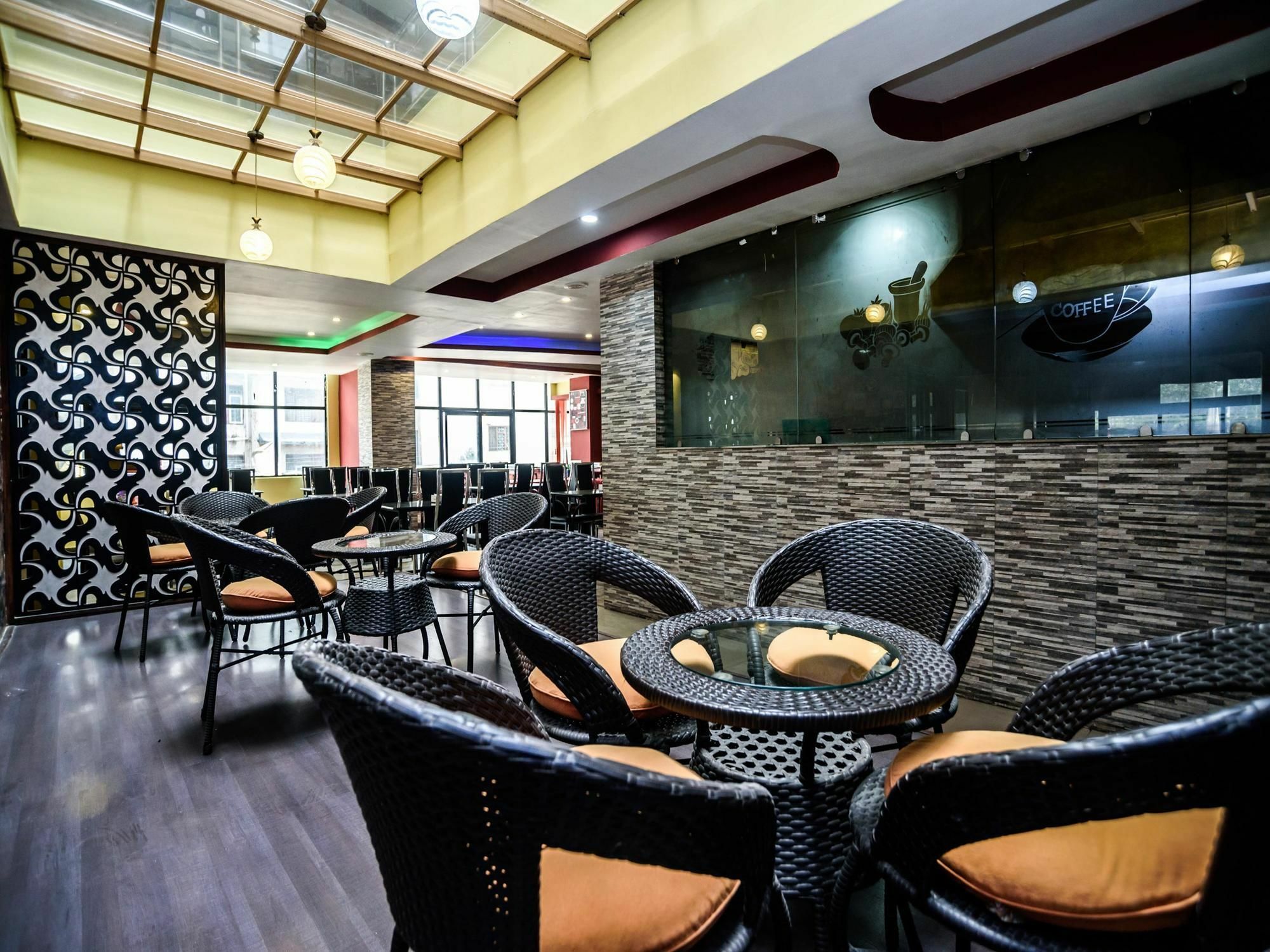 קטמנדו Oyo 105 Hotel Travel Inn מראה חיצוני תמונה
