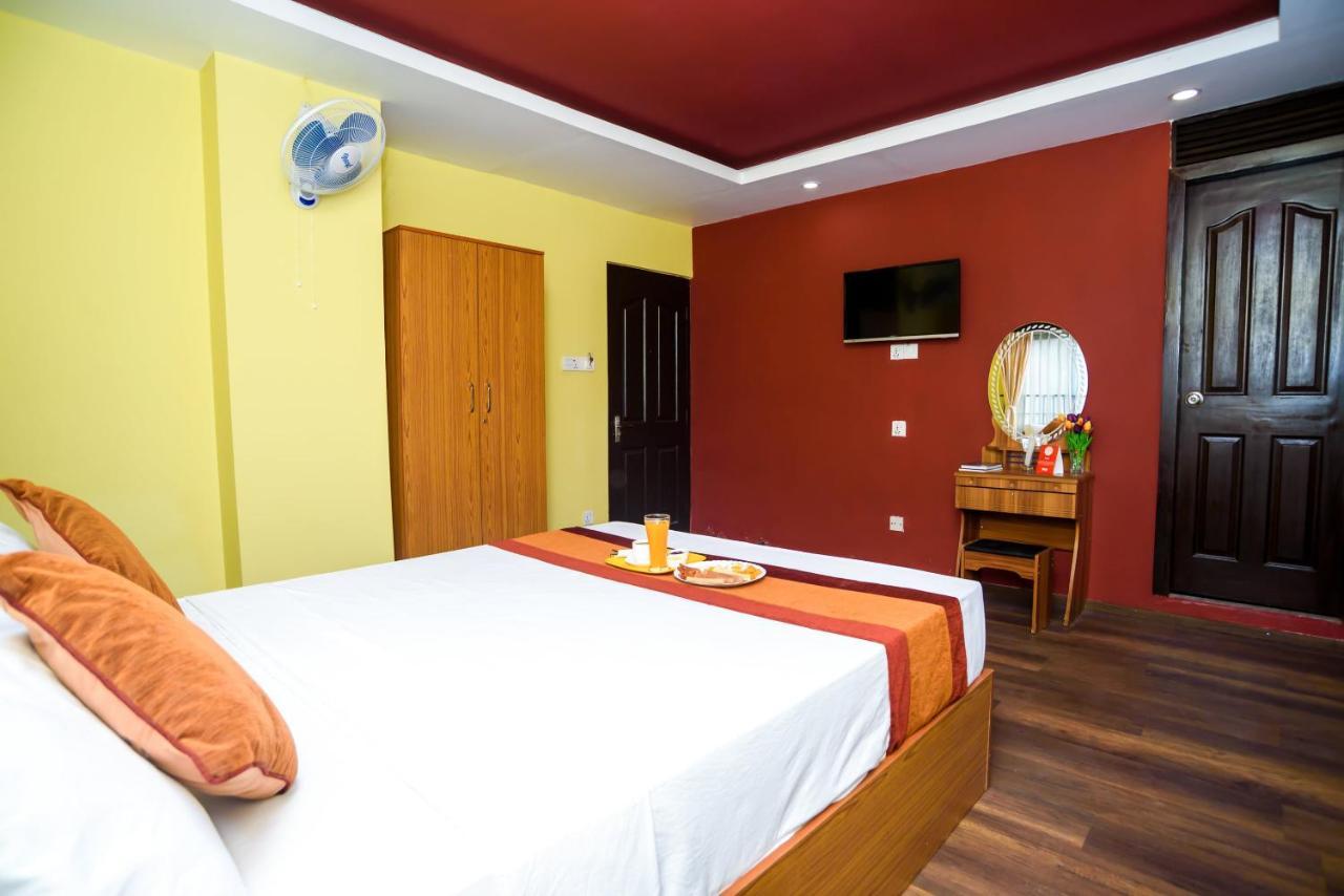 קטמנדו Oyo 105 Hotel Travel Inn מראה חיצוני תמונה